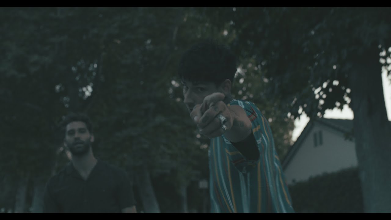 Prettyheartbreak & Maxyboy - You're. So. Crazy (Official Video)