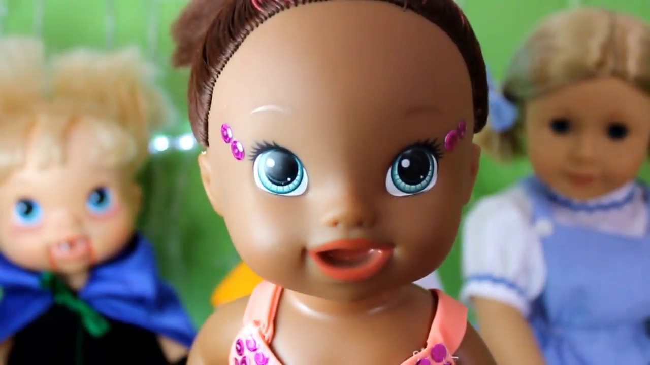 Festa a Fantasia das Bonecas - Lilly Doll