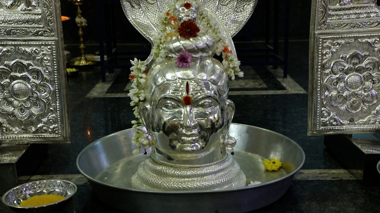 12/2/2026 ರಂದು ಶ್ರೀಕಂಠೇಶ್ವರ ಸ್ವಾಮಿಗೆ ಬೆಳ್ಳಿಯ ಫ್ರಭಾವಳಿ ಮತ್ತು ಮುಖವಾಡ ಸಮರ್ಪಣಾ ಕಾರ್ಯಕ್ರಮ.
