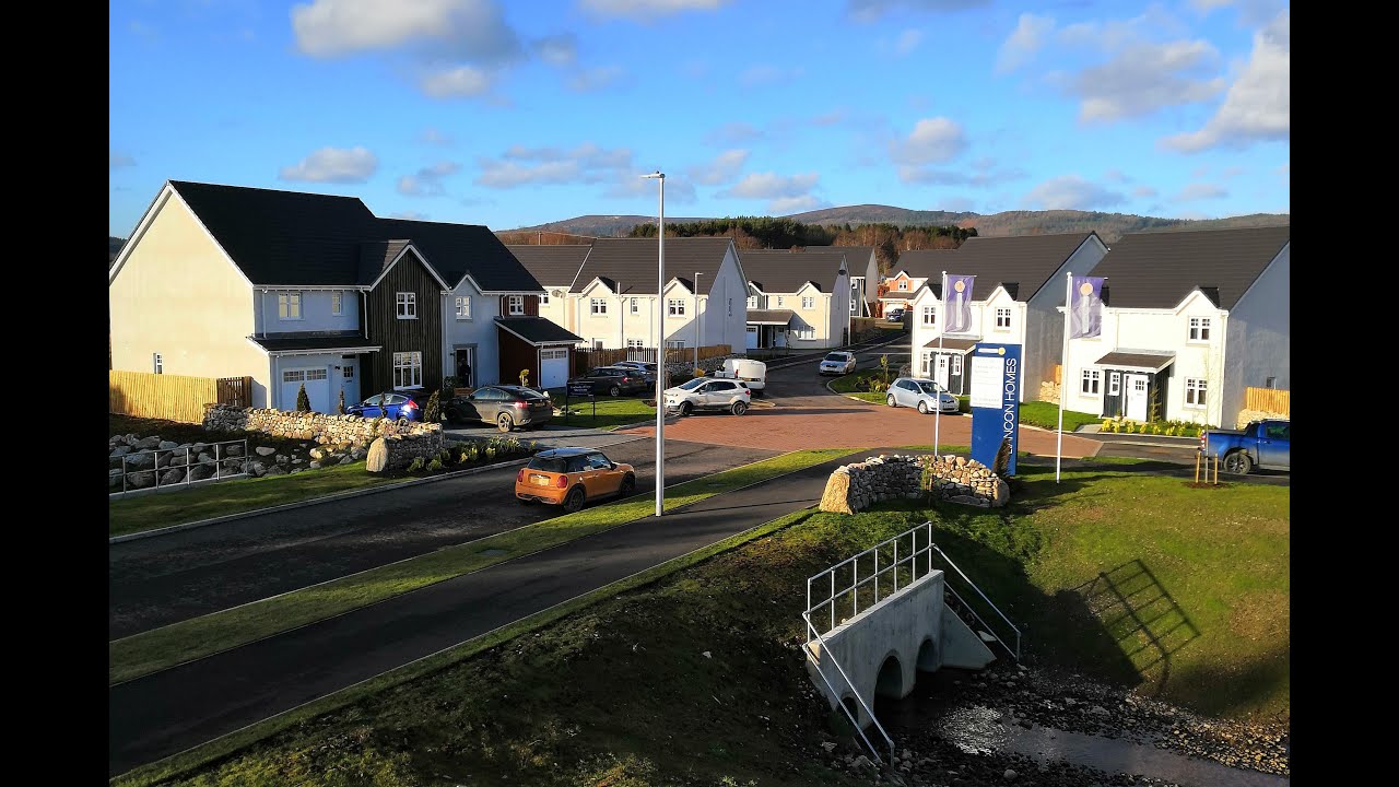 Lochside of Leys, Banchory. Luxury 3, 4 & 5 bedroom homes. View the development & Banchory