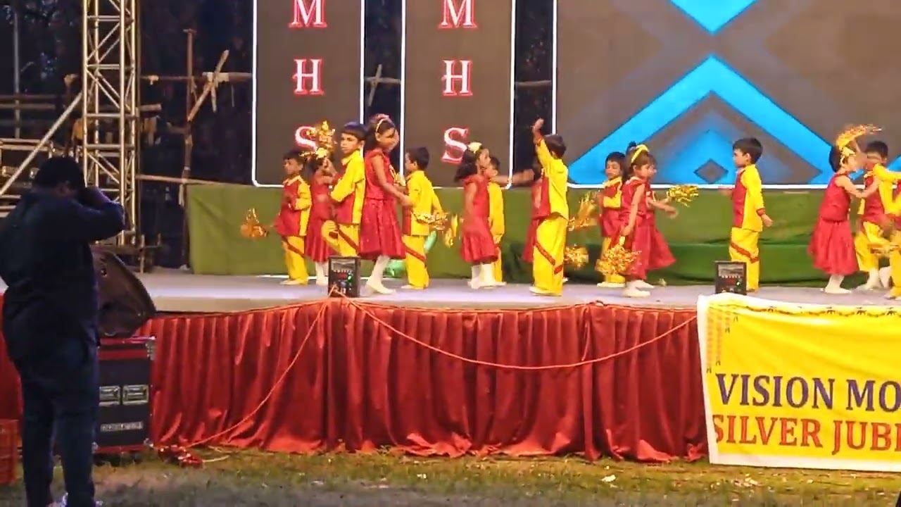 La la la song annual day celebration