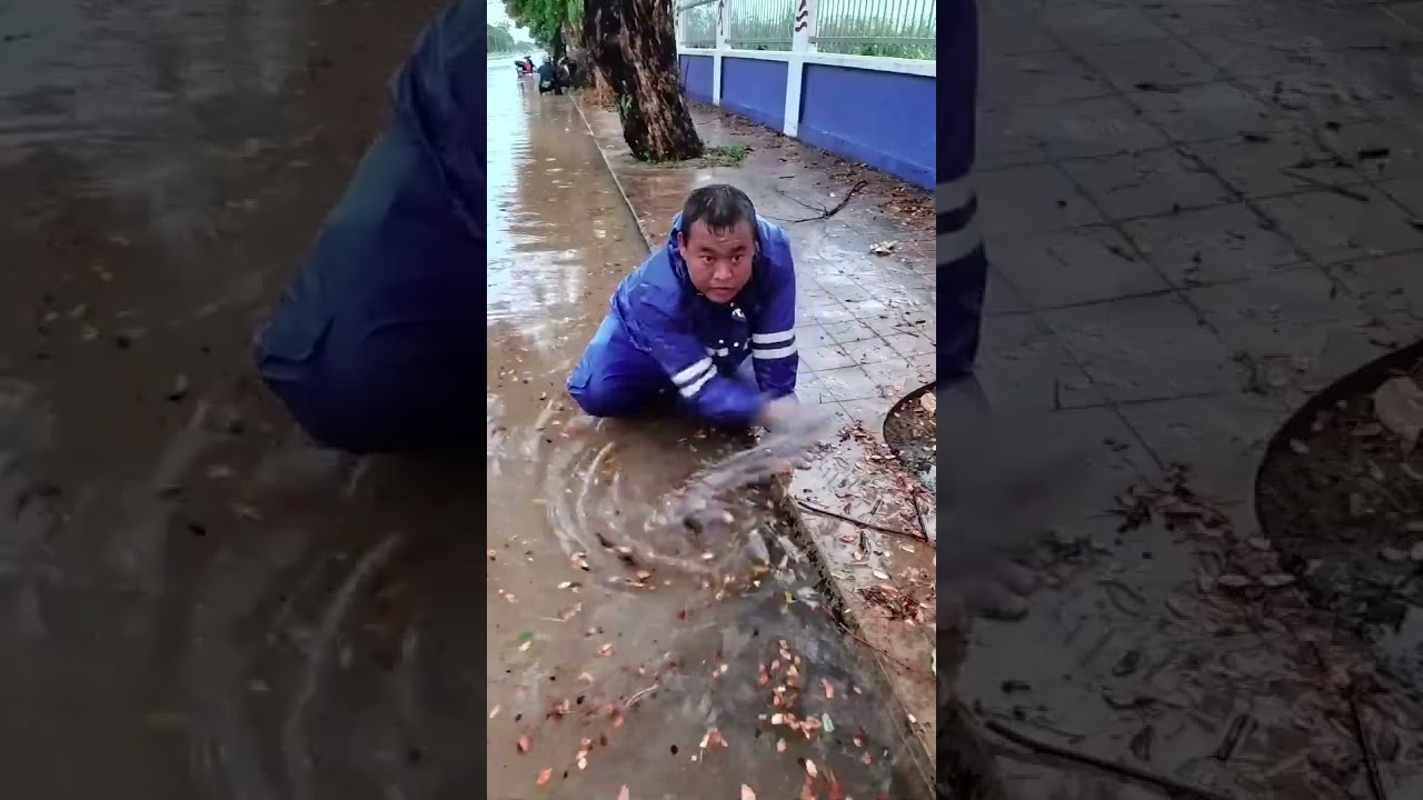 Clearing blockages presenting drainage solutions for flooded roads Part 2 #flood #weather