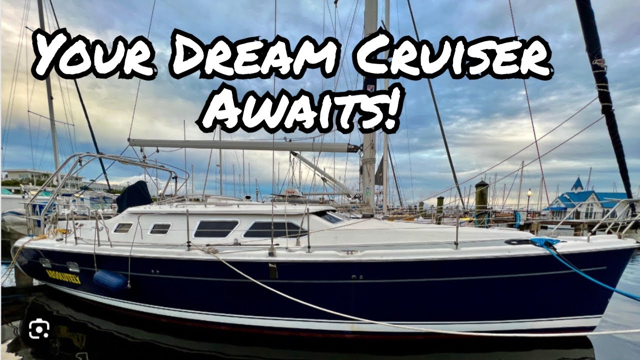Explore the Elegant 2005 Hunter 41 Deck Saloon Sailboat.