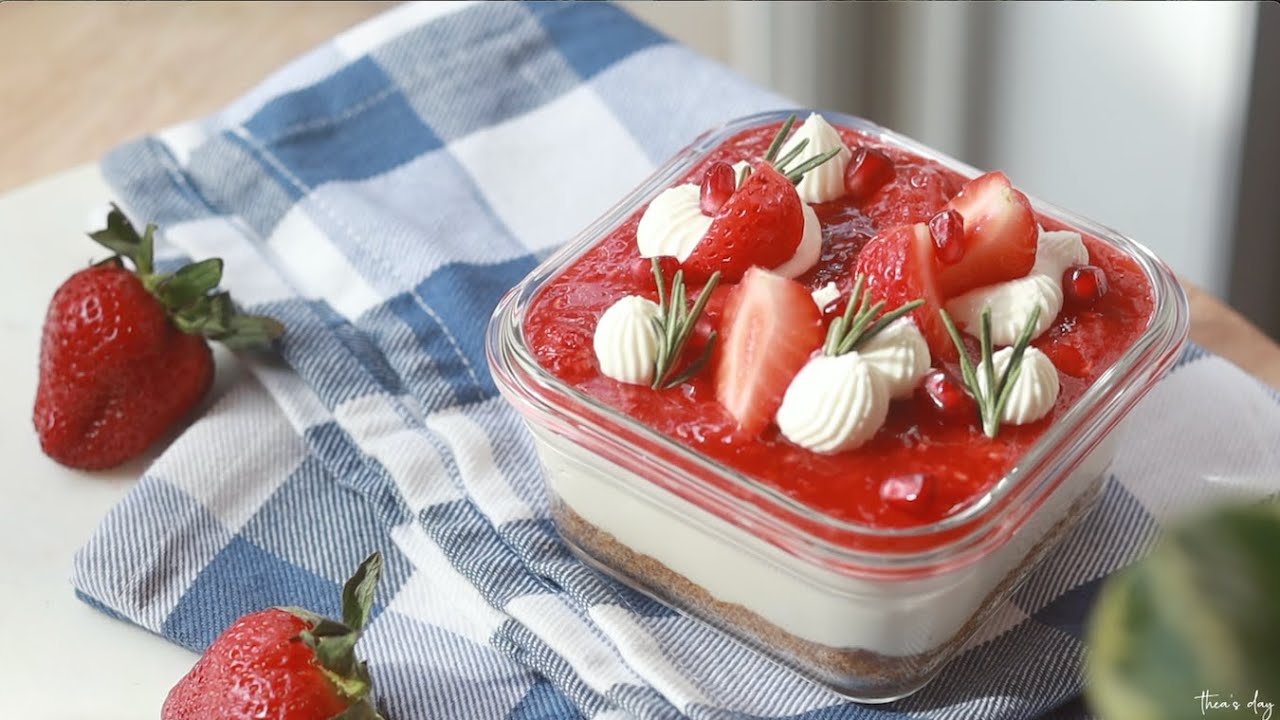 Vlog #2: To You Who Procrastinate / No Bake Strawberry Cheesecake Recipe  