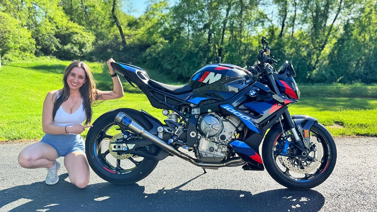 Our 2024 BMW M1000R gets Arrow Full Titanium Exhaust!!!