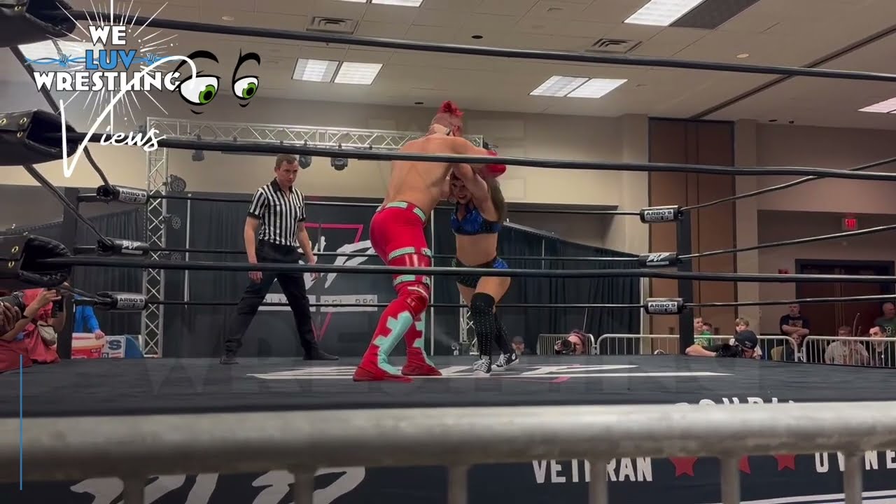 Skye Blue vs Alex Zayne : #WLW VIEWS