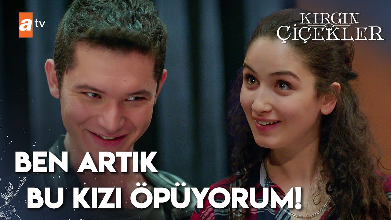 Leonardo'nun Maria'yı öpme sevdası | Kırgın Çiçekler