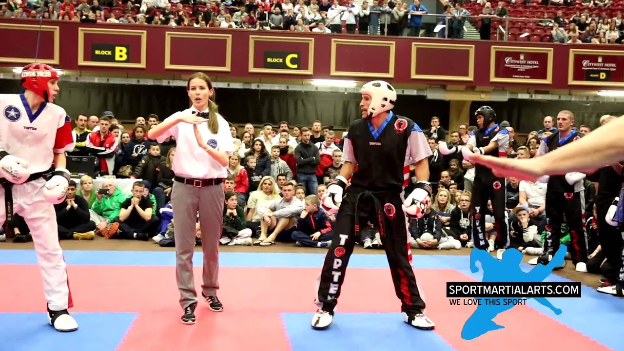 Elijah Everill v Jack Felton - Top Ten UK v All Stars - 2014 Irish Open Men's Teams