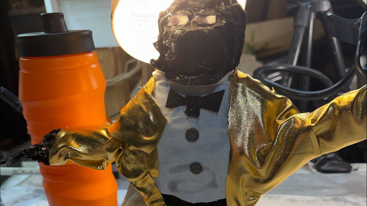 Putting fabric on fats the gorilla part two