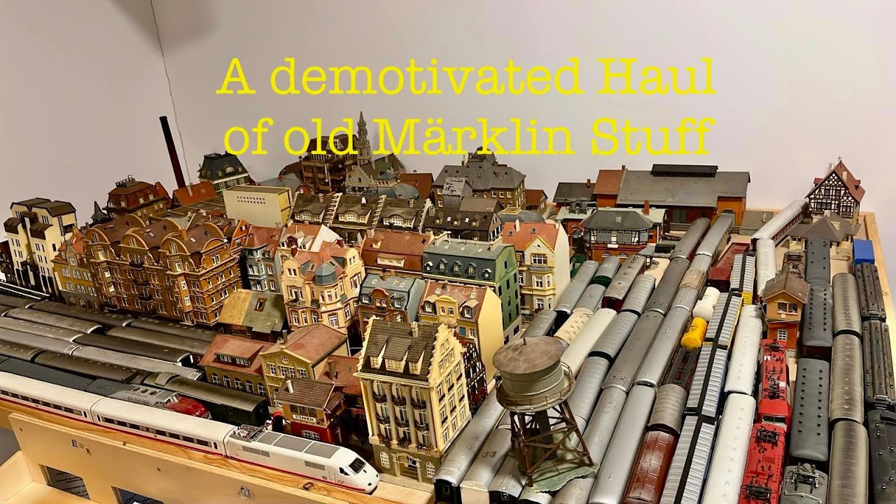 A demotivated Haul of old Märklin Stuff
