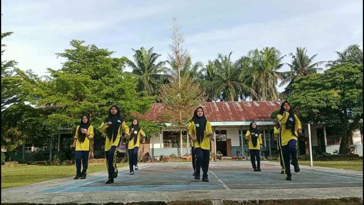 TUGAS SENAM IRAMA KELAS X.E.4 KELOMPOK 1.