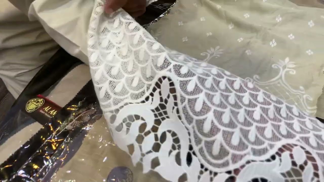 افضل و اجمل رسمات قماش كتان رايون المطرز بأشكل خاصه وحصريه ب محلات العماري للأقمشة