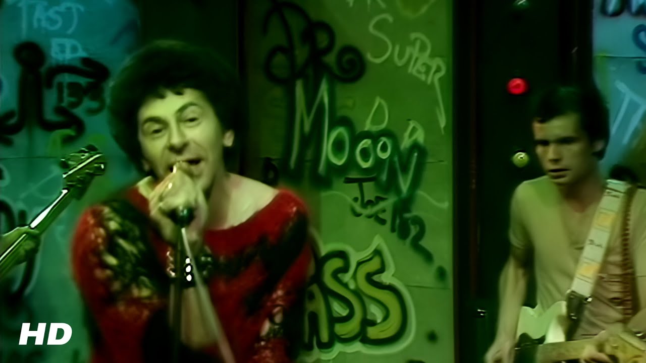 UK Subs - Tomorrow's Girls (Top of the Pops, 13/09/1979) [TOTP HD]
