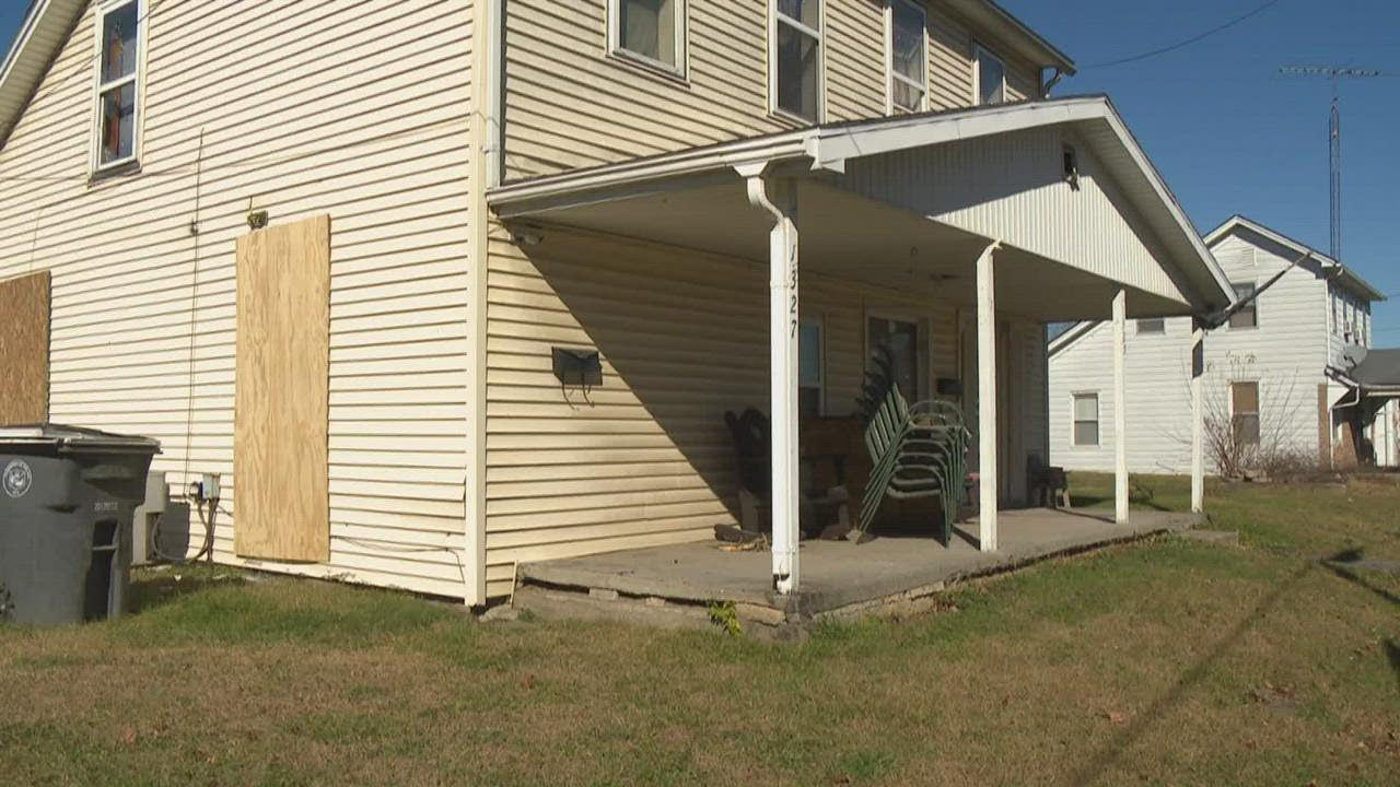 Man evaded police using labyrinth of hidden rooms, crawl spaces