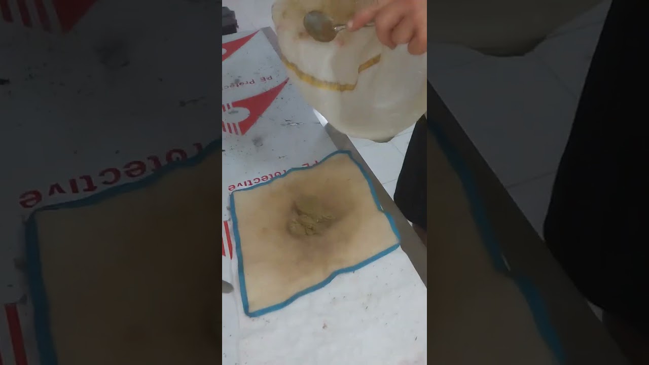 This was the 25 micron bag on its 3rd pull using 900g of dried trimming material with small buds.