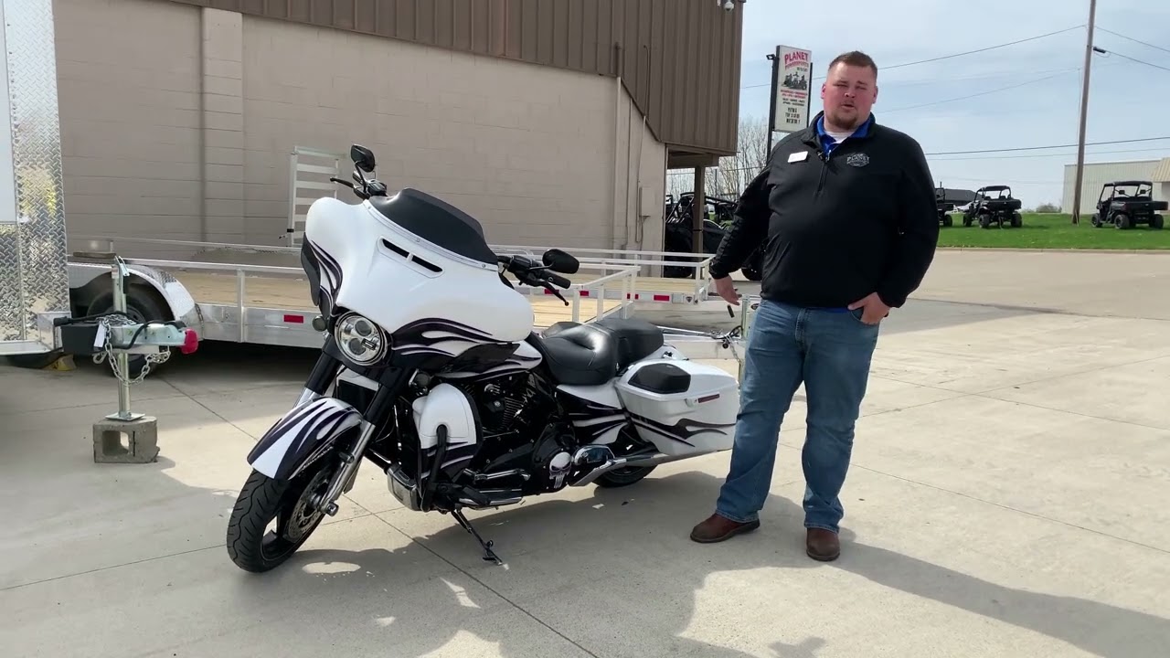 2016 Harley-Davidson CVO Street Glide w/ Stage 3 🔥🔥🔥