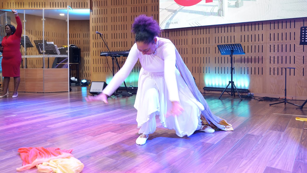 DANZA “UNCIÓN EN EL AIRE” // ILAIRI ELIAS