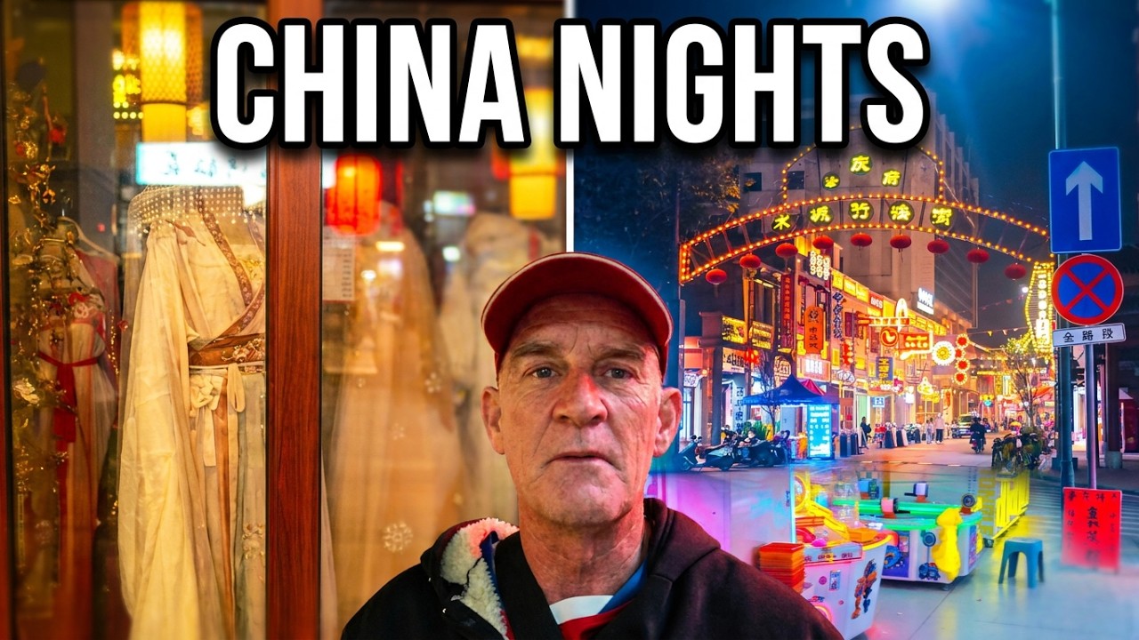 A Life In China: Zhaoqings Tourist Street To Test The New Camera Setup