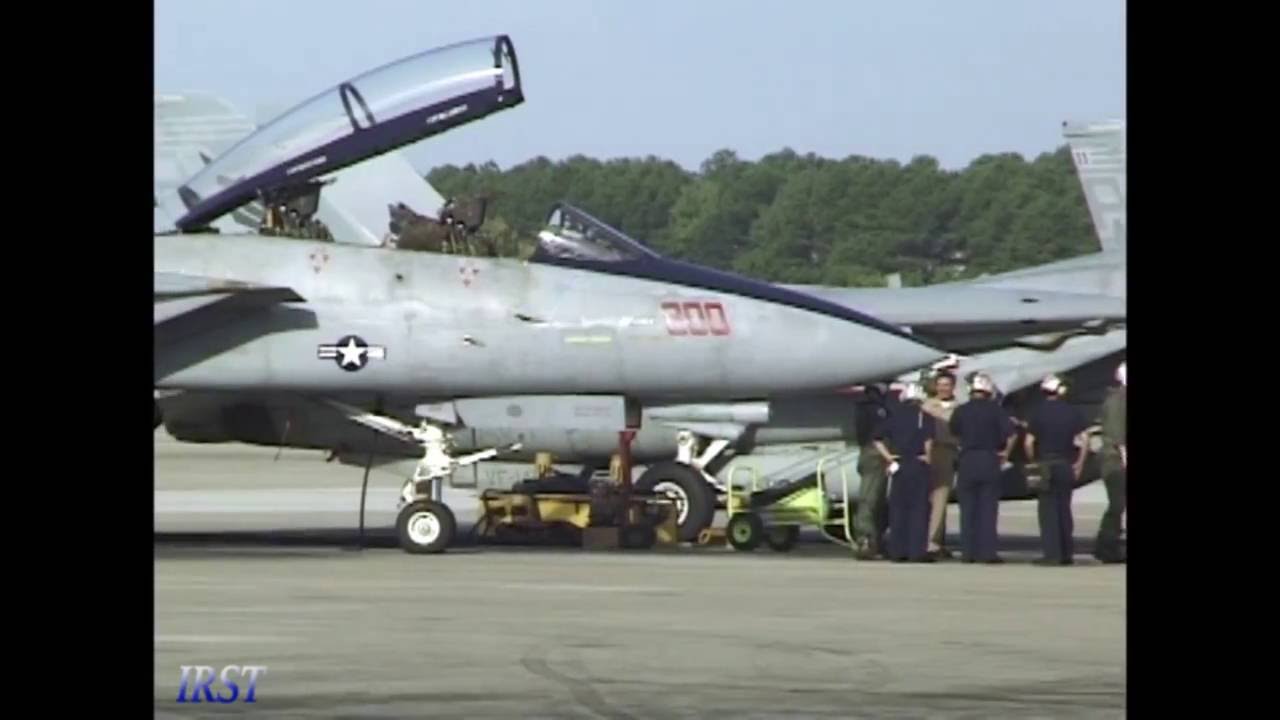 Gentlemen start your F110-GE-400 engines!! VF-11 VF-143 F-14B Start up NAS Oceana 2002