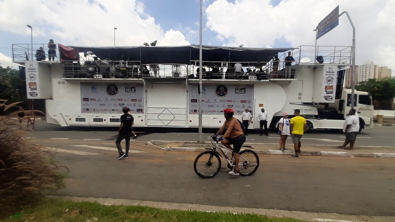 Trio avancini testando em guarulhos #claudialeitte #trioeletrico