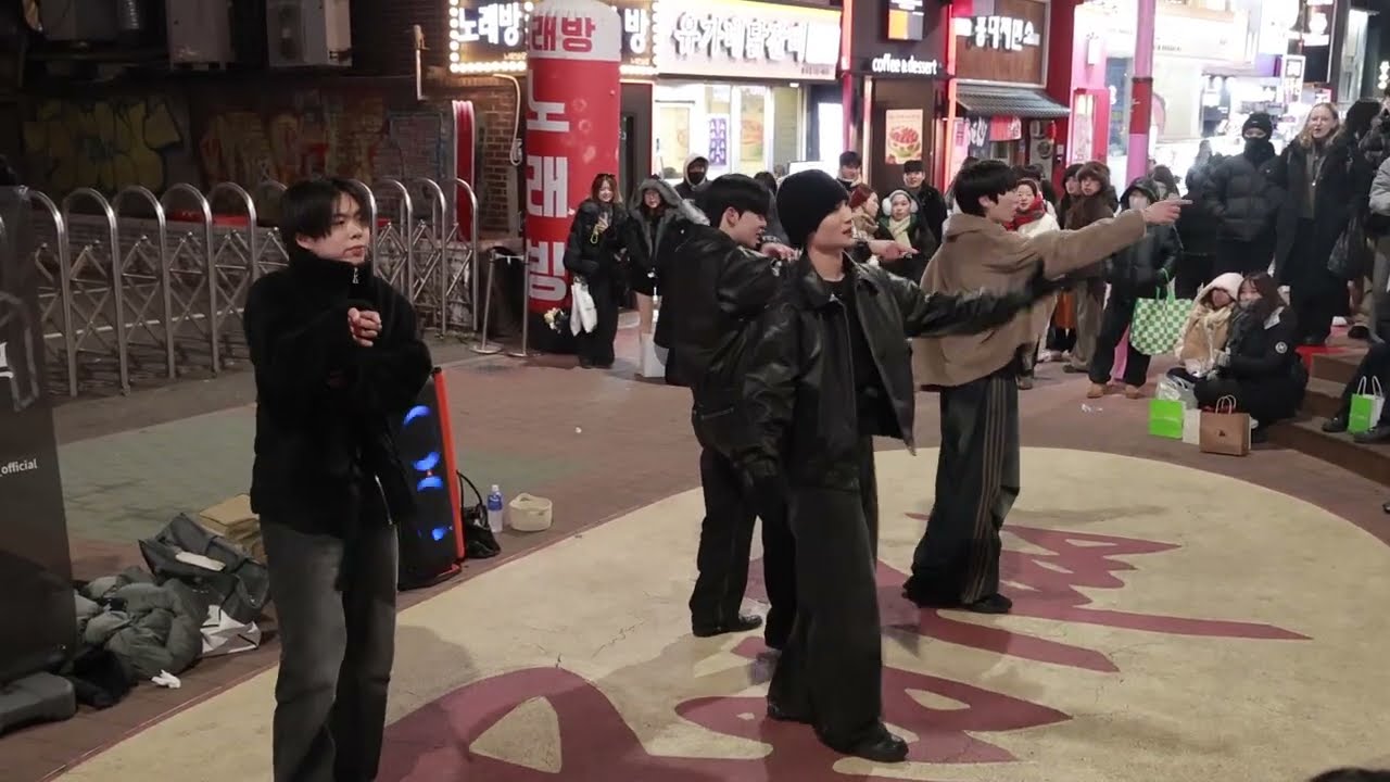Kpop&JHKTV]Mocean hongdae kpopdance#What's Happening?B1A4 모션 찬욱 홍대케이팝댄스#무슨일이야