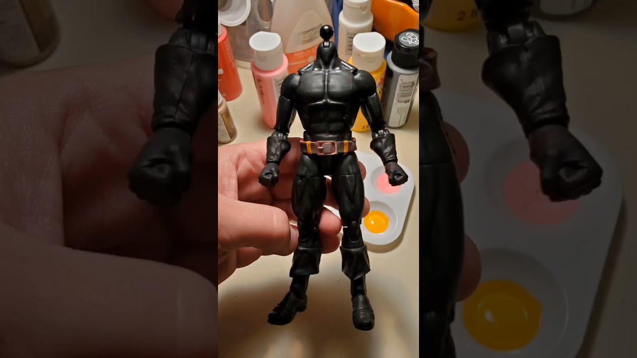 HEEL VS. M.O.C. #135: Custom Batman (Marvel Legends Style)