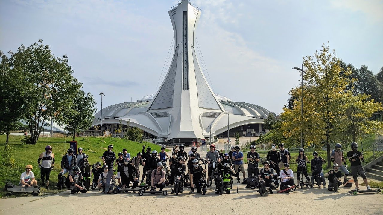 Crazy E-Ride in downtown Montreal  40+ RIDERS!