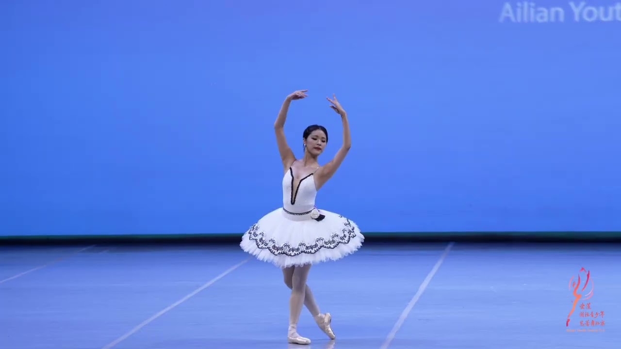 Smiley Ni’s Dance Portfolio