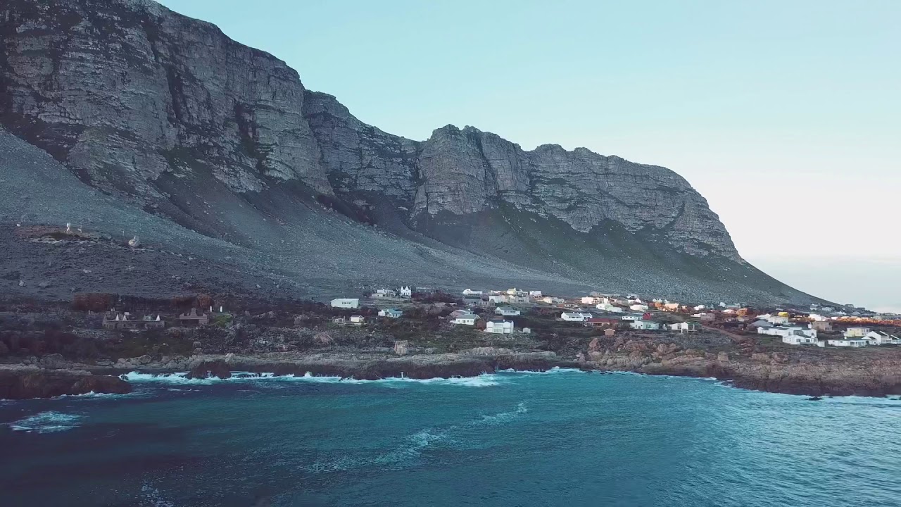 Sunnyseas, Betty&rsquo;s Bay