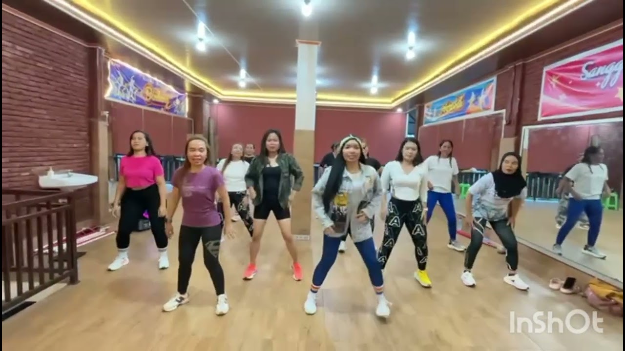 GET ON THE FLOOR / ZUMBA/ TIKTOK VIRAL/ 