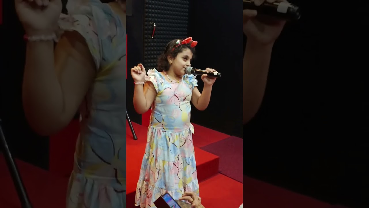 #Pehelkh #Pehelk 6YrOld #English #song #offstage #music ##trending #shorts #reels #shot #youngartist