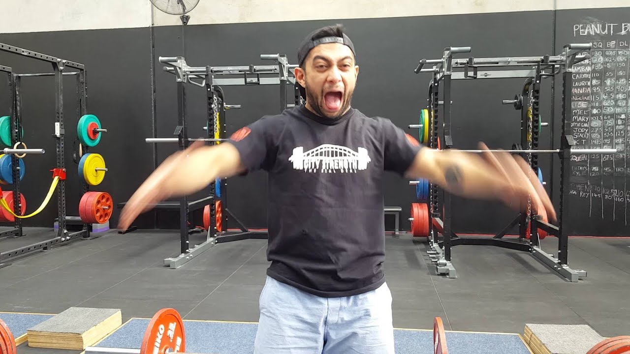 Why the Sumo is better than the Conventional Deadlift