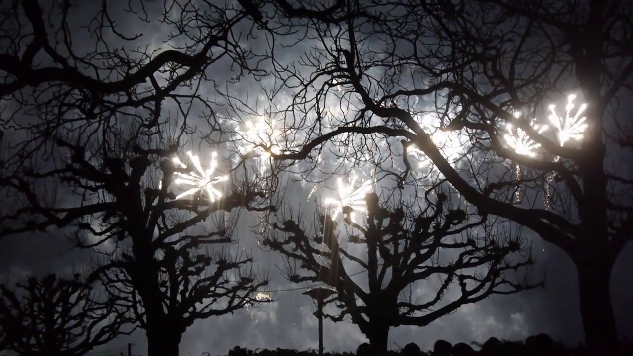 Fireworks over the Lake of Zurich-Switzerland on New Year's Eve 2017-2018/ Feuerwerk über Zurichsee