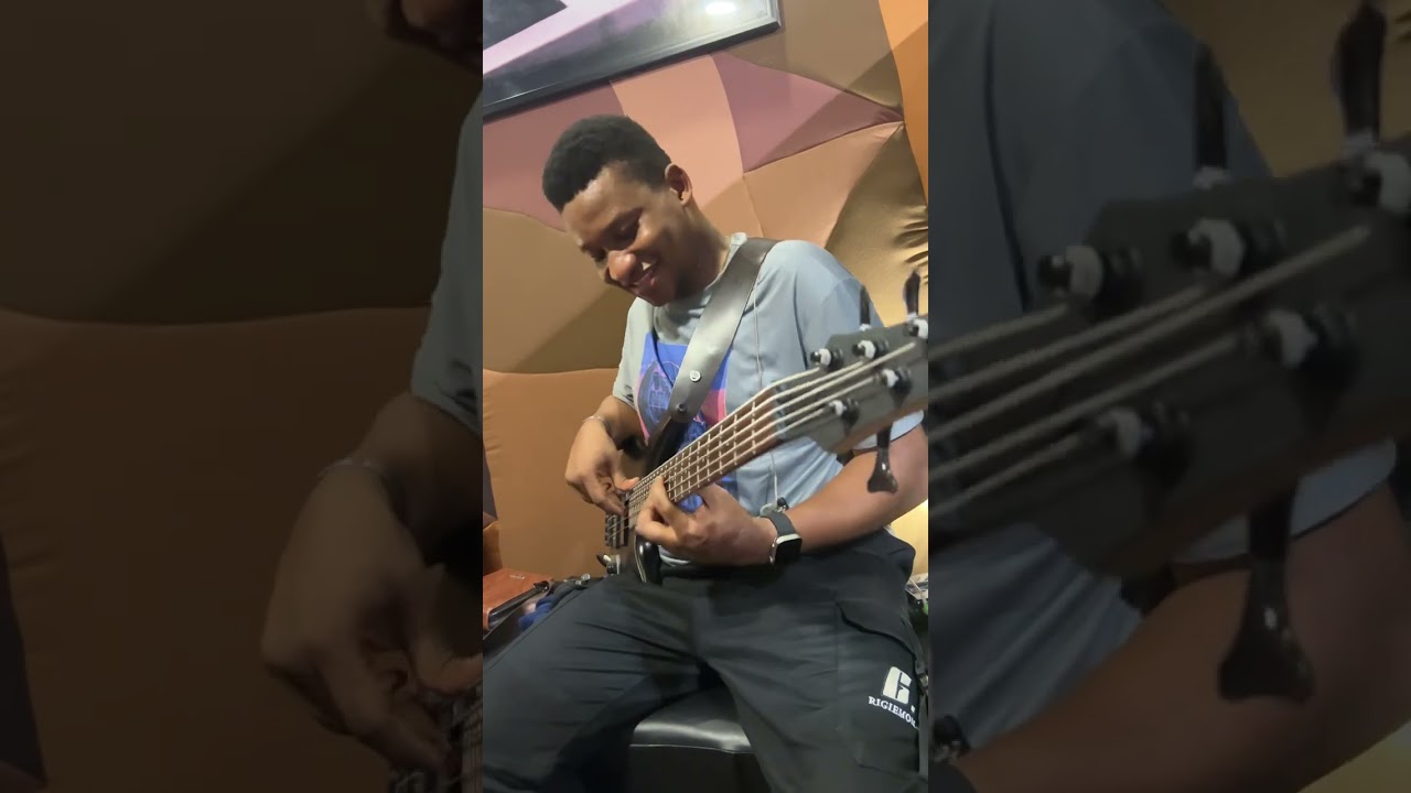 HOT AFRICAN PRAISE MEDLEY DURING REHEARSALS