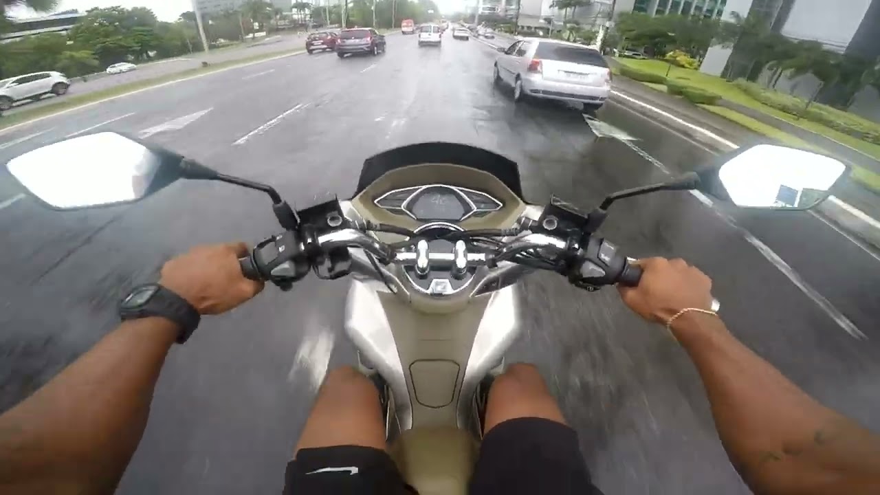 TIRANDO A PCX ZERO KM DA CONCESSIONÁRIA