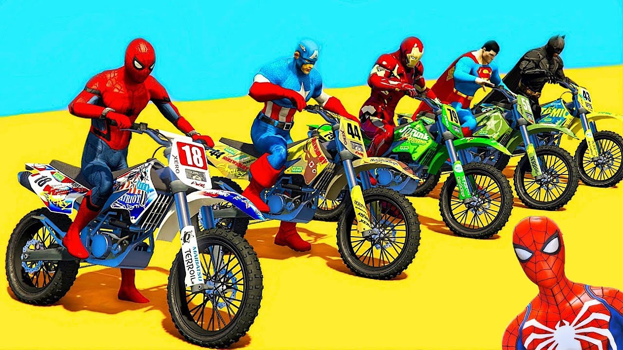 HOMEM-ARANHA e AMIGOS SALTO COM MOTO! MOTOS do SPIDERMAN - Bombi Gaming