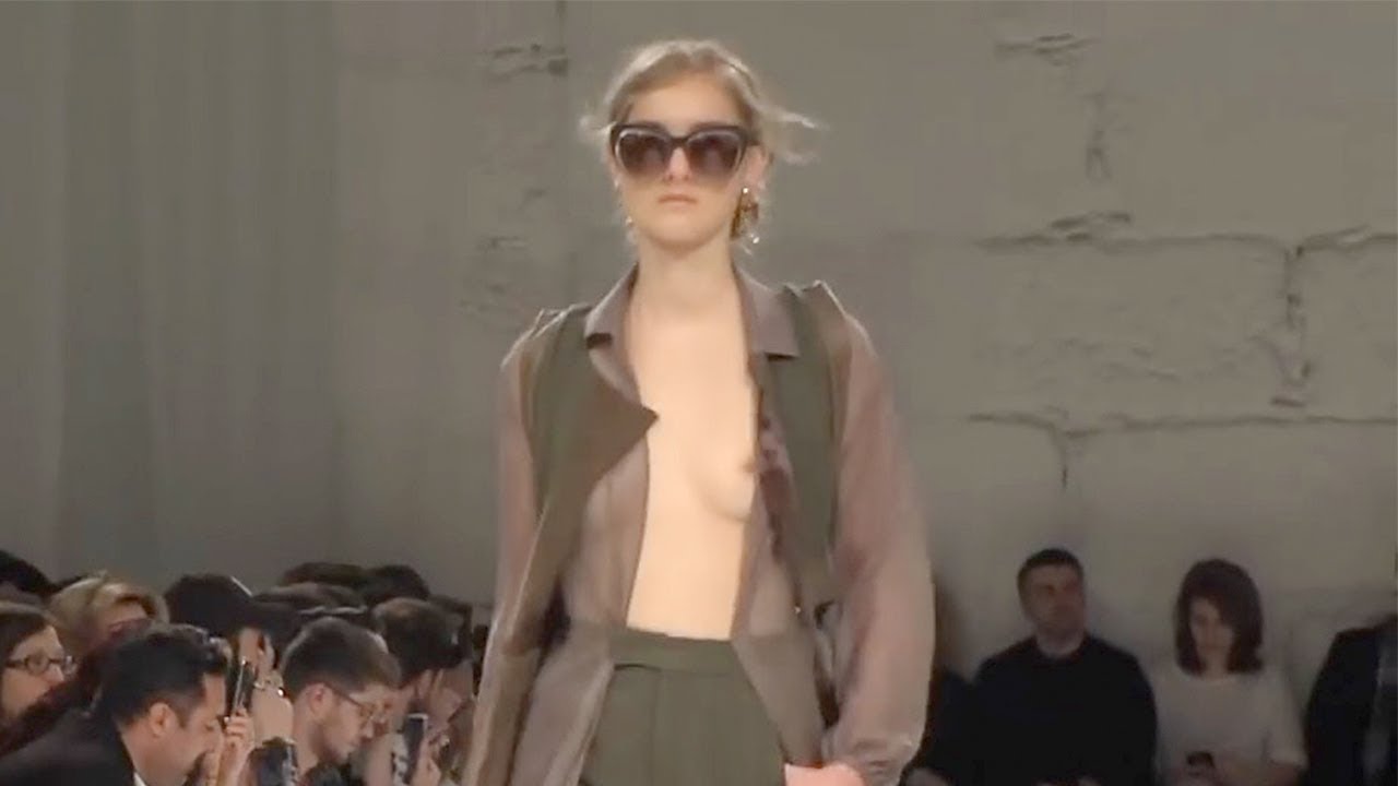 Micaela Oliveira | Fall Winter 2017/2018 | Full Show