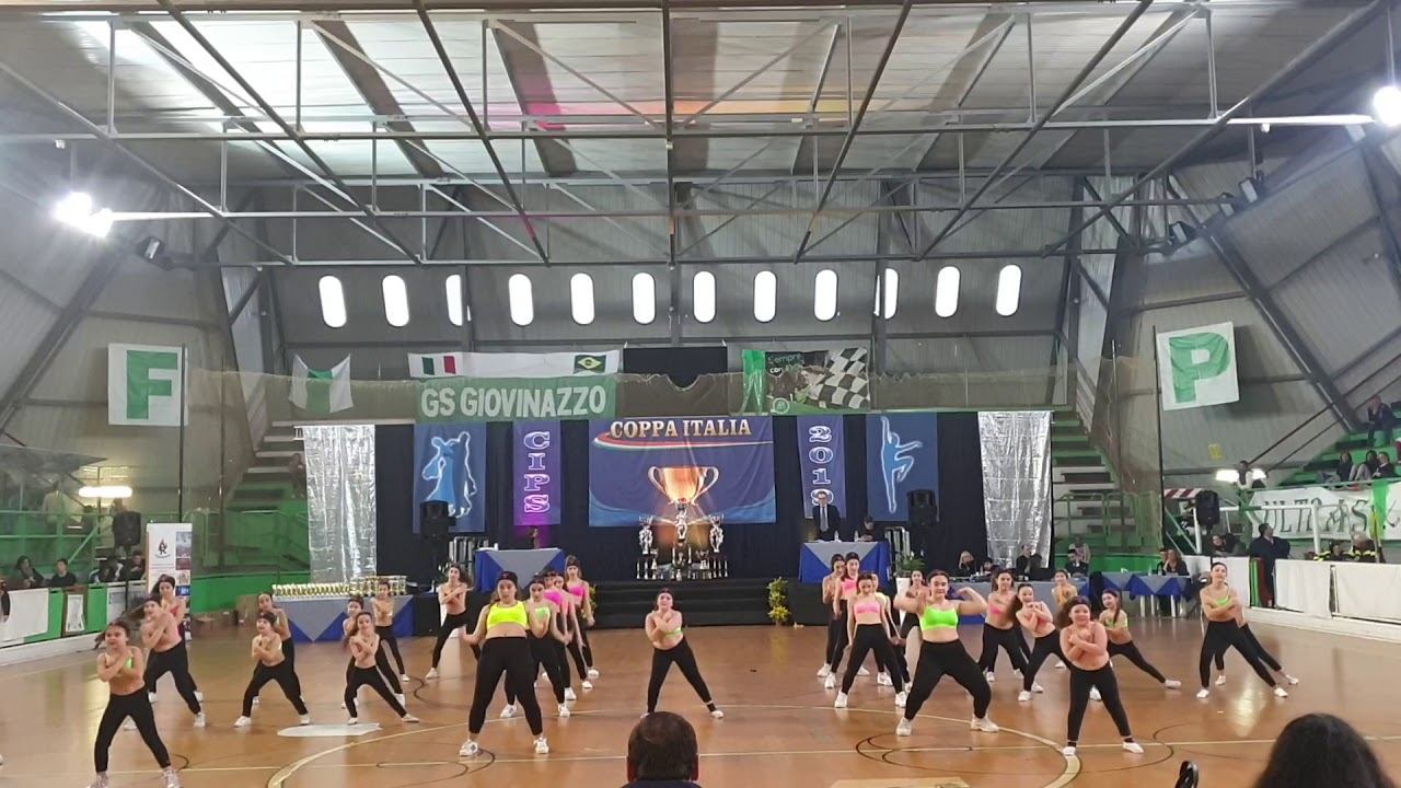 Tropicalismo dance fittness dance 1 classificato