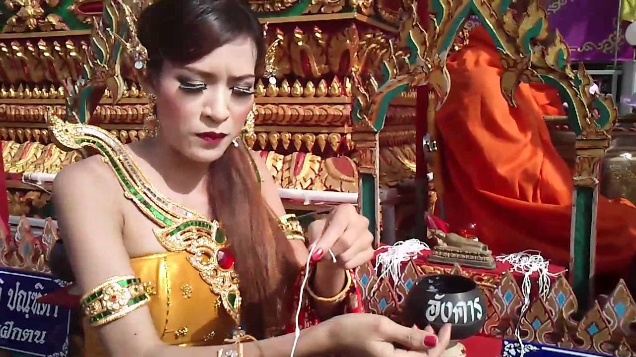 Preeyar in Chakpra festival Suratthani 2011