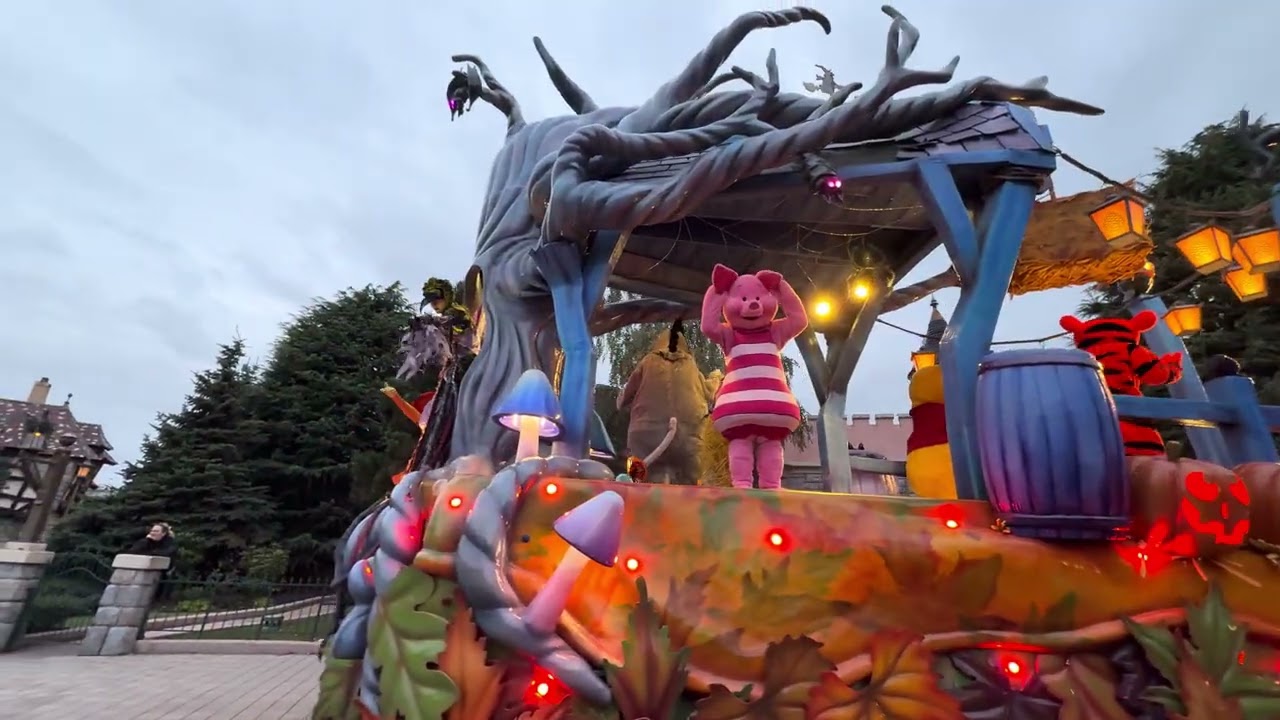 Parade Halloween - Disneyland Paris 