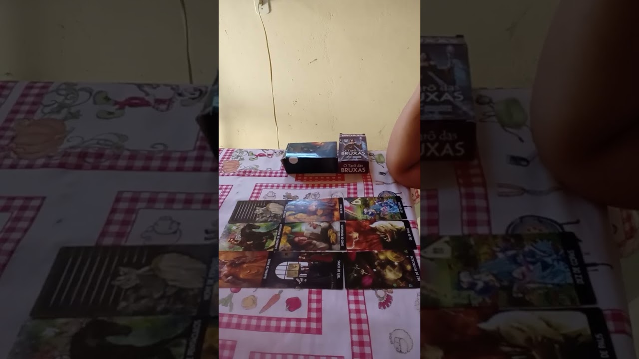PEIXES!VC ESTÁ CENDO VÍTIMA DE UMA AMIZADE ESPIRITUAL! CUIDADO!RAINHA DE PAUS REI DE PAUS! RIVALID