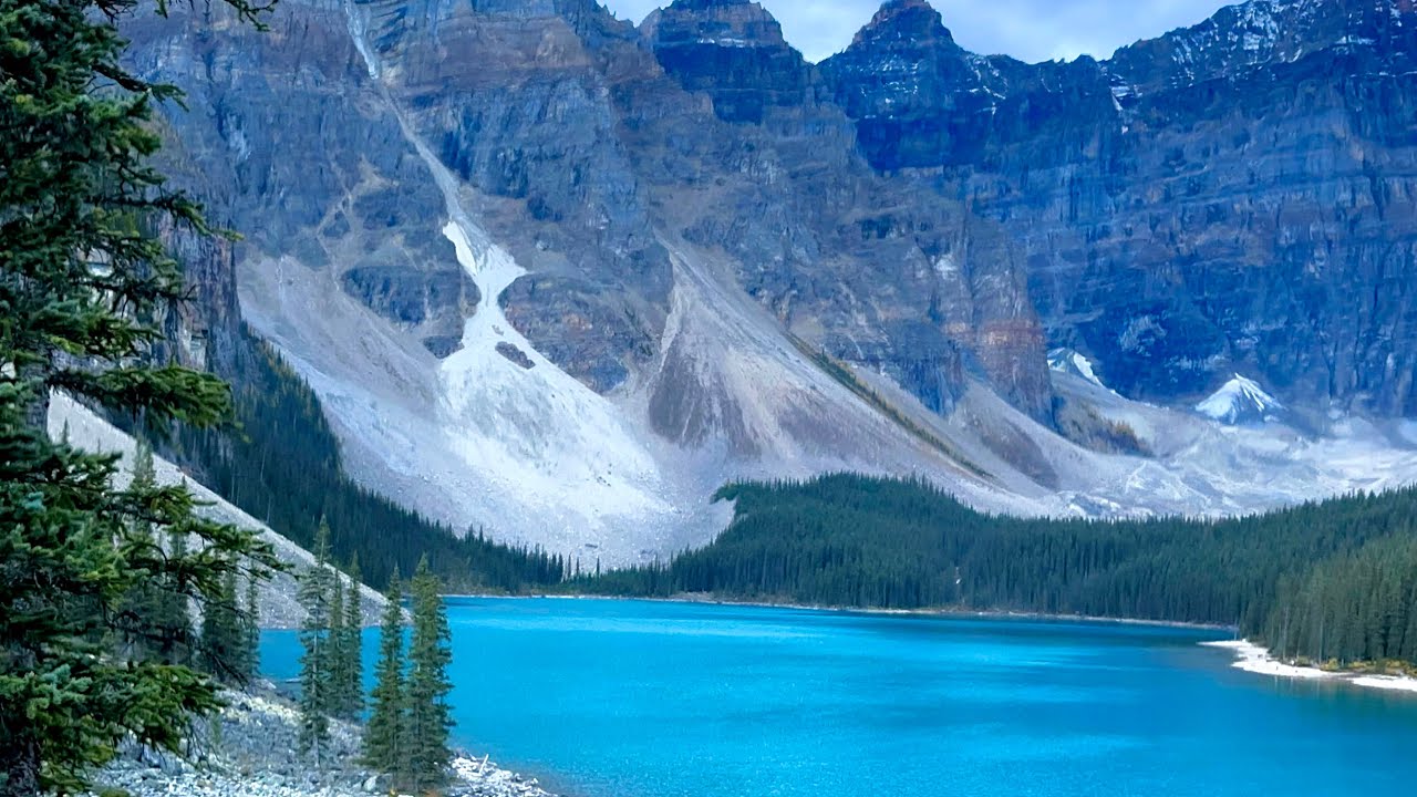 Moraine Lake and lodge review …Up to the hype???