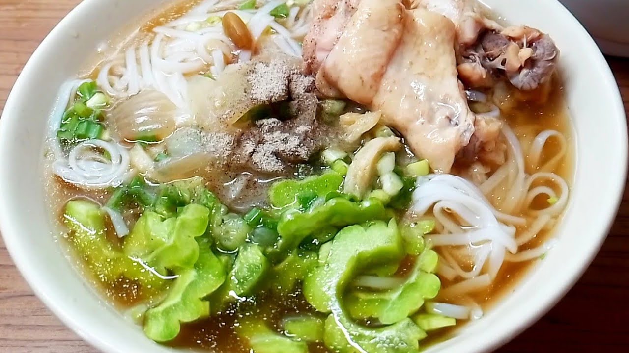 Phở gà เฝอไก่สูตรเร่งด่วน 15 นาที น้ำซุปนัวเหมือนเคี่ยวมาทั้งคืน