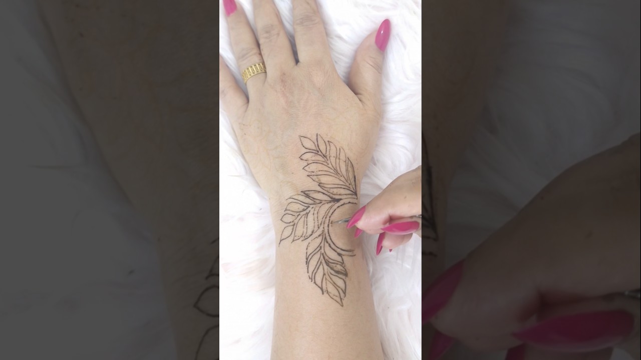 Bold Leaf gulf henna design | Arebic bold mehndi design |short viral |ytshort |henna |Mehndi Leaf