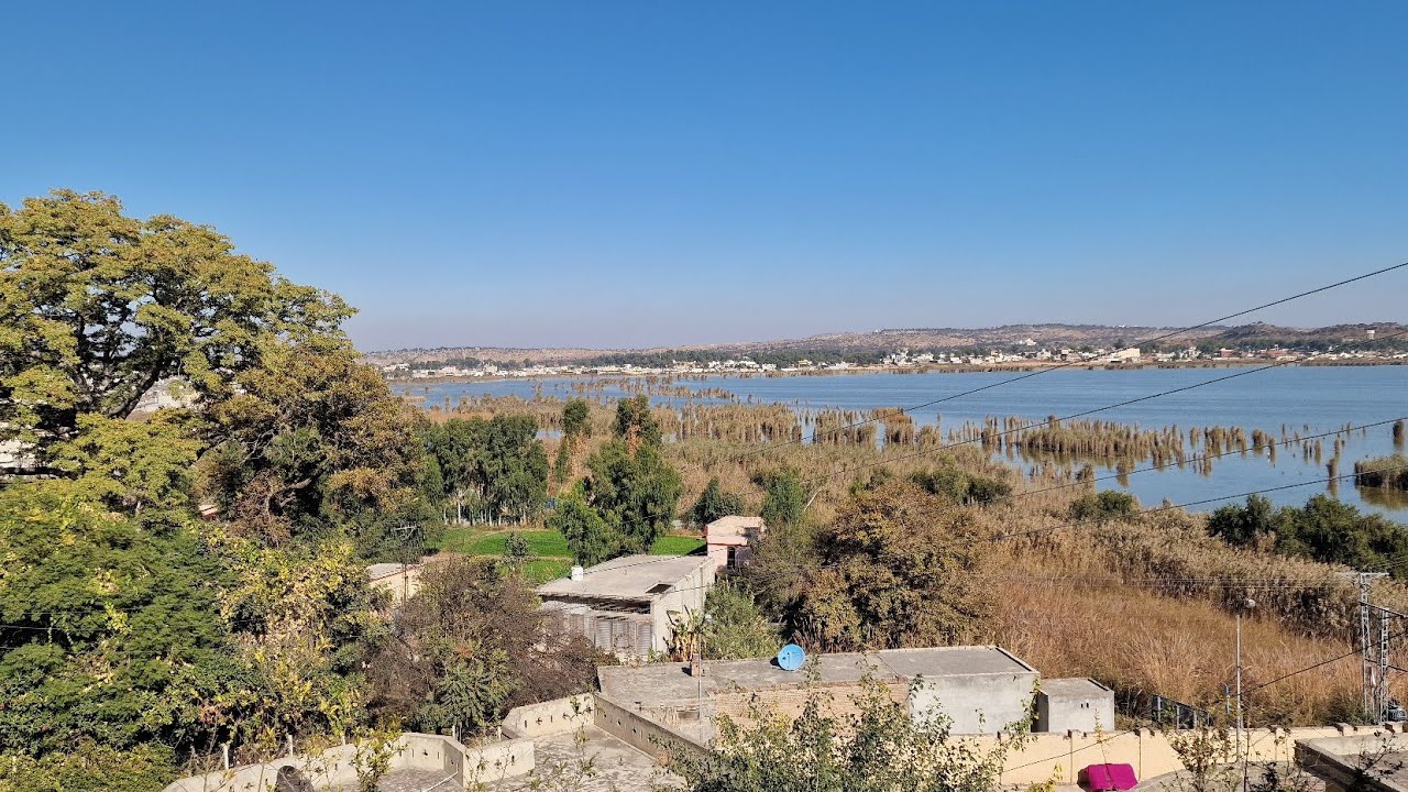 Kalar Kahar the historic lake of Salt Range Mountains | Zahir ud din Babar stayed here