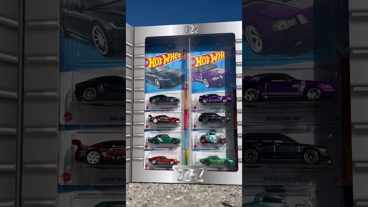 Hot Wheels 2022 Super Treasure Hunt Set fighting the Utah wind.