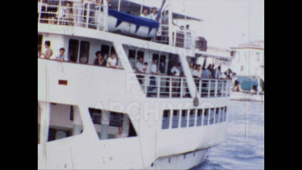 Αίγινα 1969   Αναχώρηση από το λιμάνι