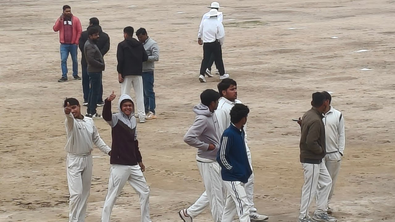 प्लेयर च्वाइस एकेडमी अलीगढ़ vs डी के कॉम्प्लेक्स गाजियाबाद दूसरी पारी