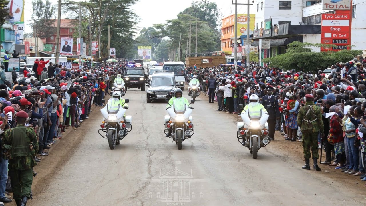NAIROBI TO OTHAYA! SEE HOW KIBAKI'S CORTEGE TRAVERSED SEVERAL CENTRAL KENYA TOWNS TO OTHAYA!!