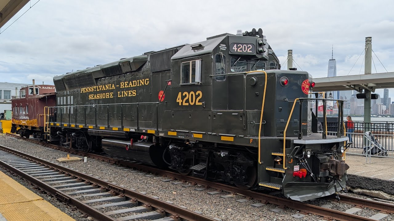 Railfanning NJT Meet Our Rail Fleet at Hoboken 10-12-25: 4202, 4208, 4502, 4519, 4506, 4636, & more!